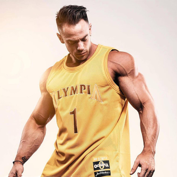 Ανδρικό αθλητικό φανελάκι με επιγραφή και λογότυπο