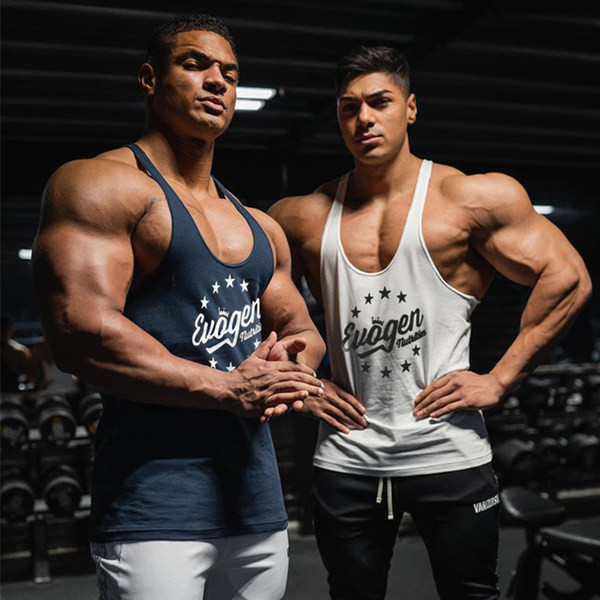 Vyriškas sportinis batviršis su kelių spalvų užrašu