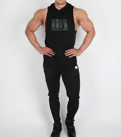 Ανδρικό φόρεμα με κουκούλα casual