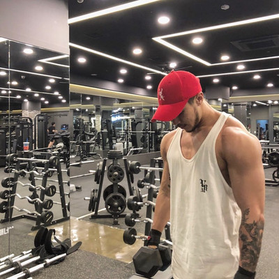 Ανδρικό φαρδύ φανελάκι σε πολλά χρώματα