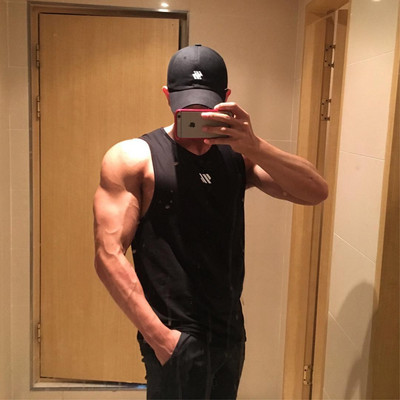 Maieu pentru bărbați potrivit pentru sport - mai multe culori