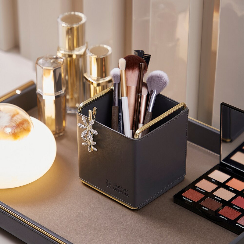 Metal și piele PU Organizator multifuncțional pentru pensule de machiaj Cutie de depozitare articole diverse Vitrine pentru cosmetice Cutie organizatoare de machiaj