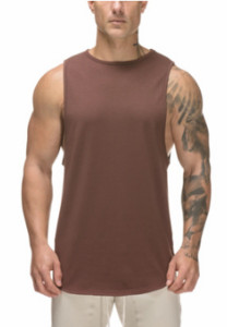 Fitnessiks sobivast kiirelt kuivavast materjalist meeste sporditankitops