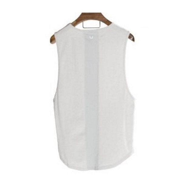 Fitnessiks sobivast kiirelt kuivavast materjalist meeste sporditankitops