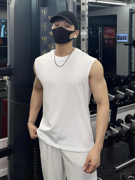 Uus mudel meeste sporttankitops valget värvi