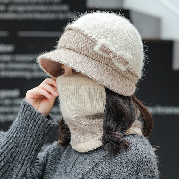 Novi model ženske zimske kape sa šiltom