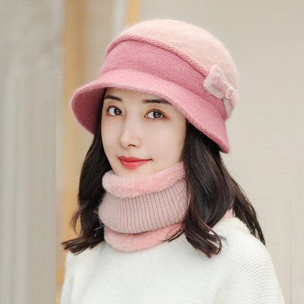 Novi model ženske zimske kape sa šiltom