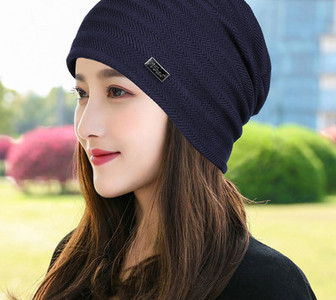 Χειμερινό καπέλο με λογότυπο σε λεπτή πλέξη