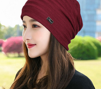 Χειμερινό καπέλο με λογότυπο σε λεπτή πλέξη