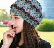 Χειμερινό πλεκτό καπέλο με ιριδίζοντα χρώματα