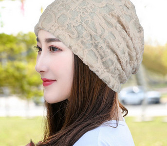 Moderan ženski šešir - u tri boje