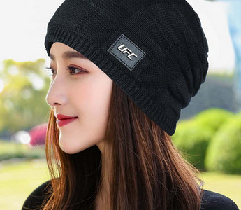 Γυναικείο χειμωνιάτικο καπέλο με λογότυπο σε πολλά χρώματα
