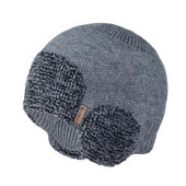 Ženska zimska kapa s perom