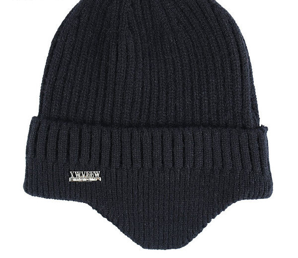 Ženska zimska kapa sa metalnim elementom, novi model