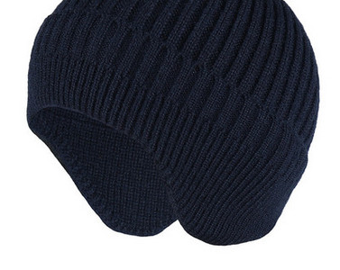 Γυναικείο χειμερινό πλεκτό καπέλο με καθαρό σχέδιο