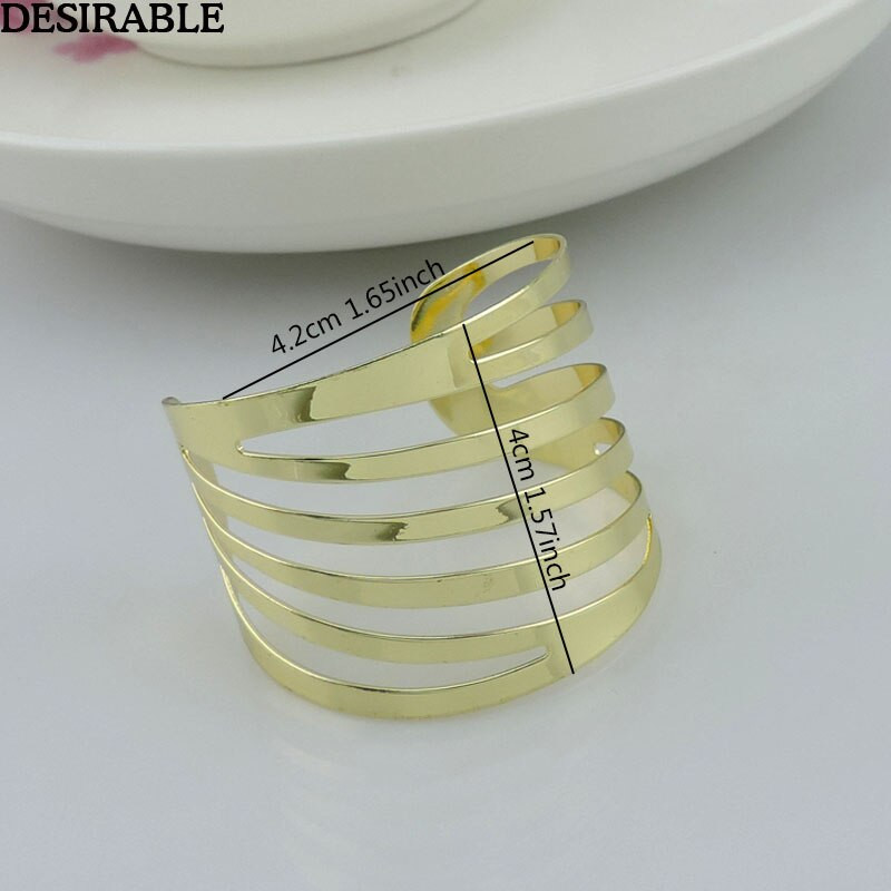 12tk/komplekt Metallist salvrätiku sõrmused Hotelli bankett Õhtusöögilaua Kaunistus Varud peonõud Salvrätikuhoidja Kuldne salvrätikulukk