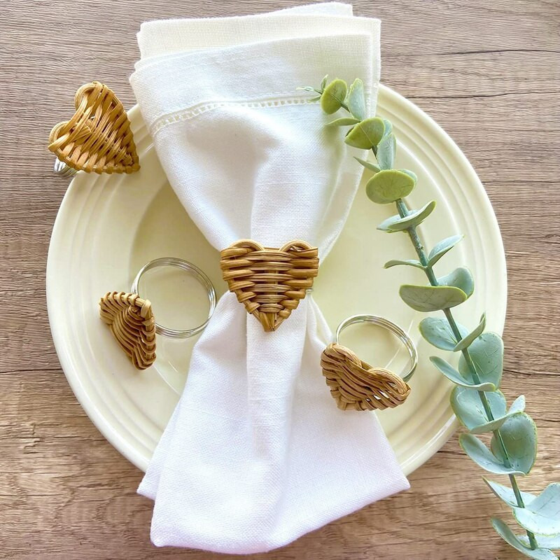 Bambusest kootud salvrätikurõngad, rustikaalsed salvrätikusõrmuse hoidjad, käsitsi valmistatud rotangist, südamekujuline punutud salvrätist rõngaste hoidik 6 tk