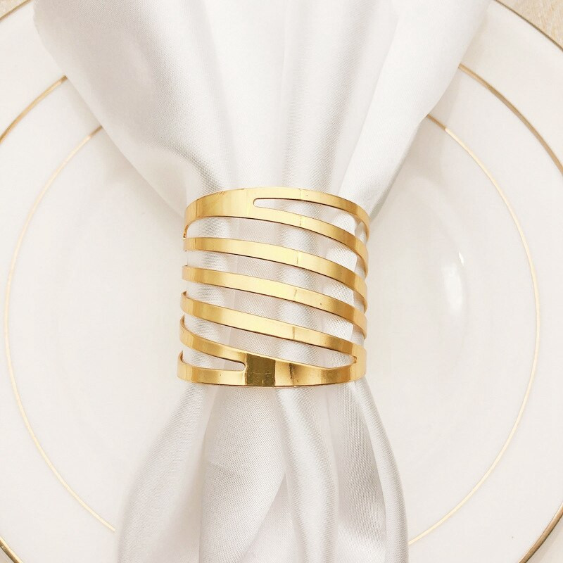 6 tk Hotelli salvrätiku sõrmus Salvrätikuhoidja Metallist salvrätiku pandla jõulupulmapidu Kuldne salvräti ring banketi õhtusöögilaua kaunistus