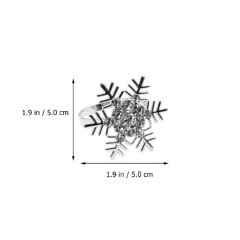 Празнични държачи за салфетки Коледна катарама Метални пръстени Декор Пръстен за вечеря Crystle Маса Парти Зимна форма на снежинка