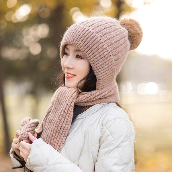 Γυναικείο χειμερινό πλεκτό καπέλο με πον-πον