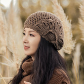 Palarie tricotata dama model nou in trei culori