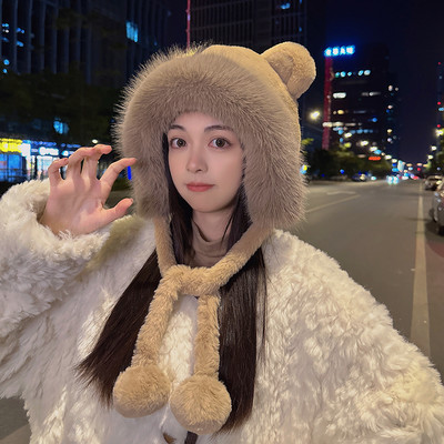 Uus mudel udusulgede ja 3D elemendiga talvemüts naistele