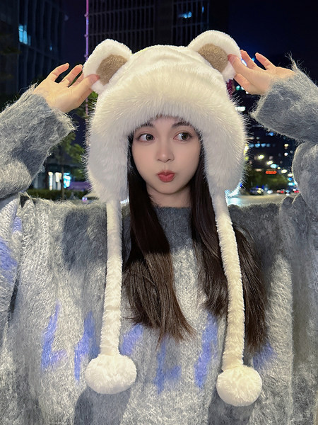 Uus mudel udusulgede ja 3D elemendiga talvemüts naistele