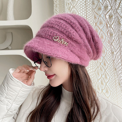 Naiste talvemüts - kivikestega