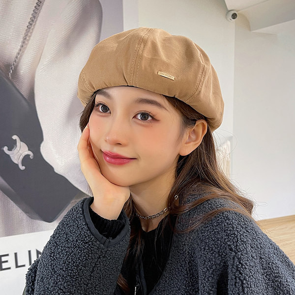 Naiste müts - retro stiilis bareti tüüp