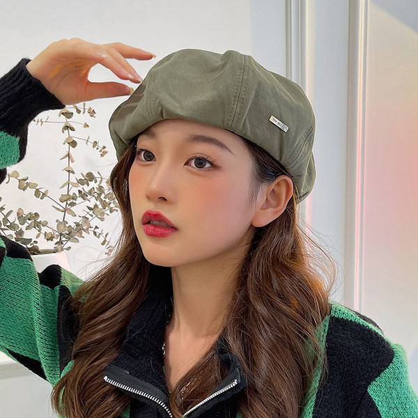 Naiste müts - retro stiilis bareti tüüp