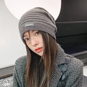 Triibuline naiste talvemüts