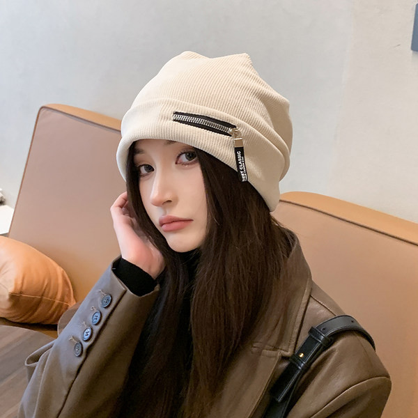 Naiste moodne lukuga müts