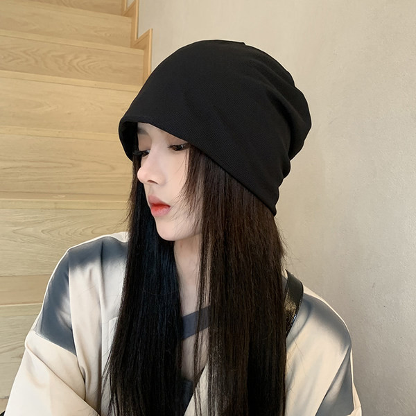 Pălărie de toamnă pentru femei - în trei culori