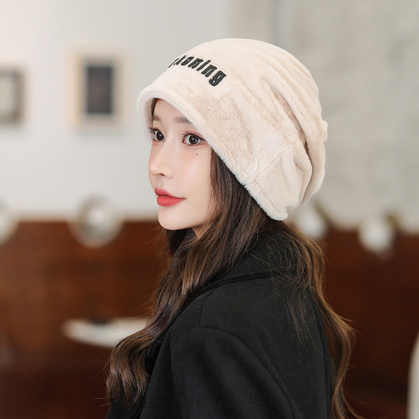 Sügisene kirjaga talvemüts naistele