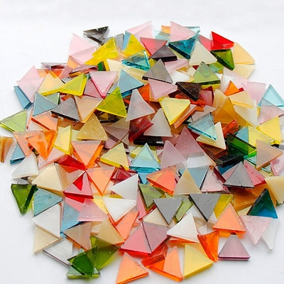 50 g läbipaistvast klaasist mosaiikplaadid kolmnurksed peitsitud mosaiikplaadid. DIY mosaiigi valmistamise kivid käsitööks hobikunstiks koduseina kaunistamiseks
