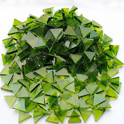 50 g läbipaistvast klaasist mosaiikplaadid kolmnurksed peitsitud mosaiikplaadid. DIY mosaiigi valmistamise kivid käsitööks hobikunstiks koduseina kaunistamiseks