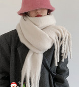 Μονόχρωμο γυναικείο χειμωνιάτικο κασκόλ με κρόσσια