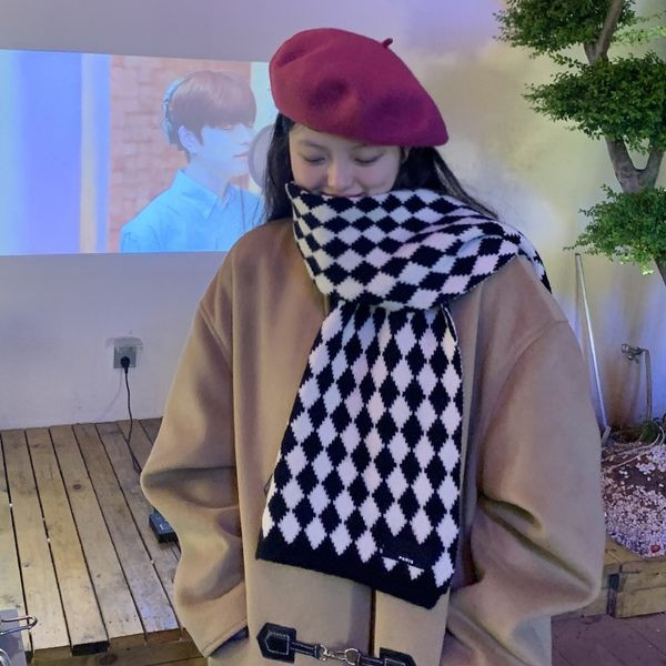 Eșarfă de iarnă de damă în culori irizate