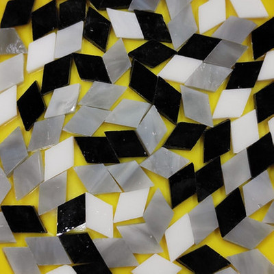 Xugar 50g Teemantmosaiikkivid Klaasmosaiikplaadid Käsitöö meisterdamiseks Hobi Isekleepuv vannitoa kaunistus Kingituste valmistamise materjalid