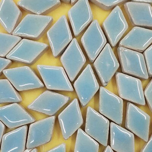 10 tk ebakorrapärased mosaiikplaadid keraamiline leht südametähe mosaiiktükid DIY loominguline käsitsi valmistatud mosaiikpusle seinakaunistuse materjal