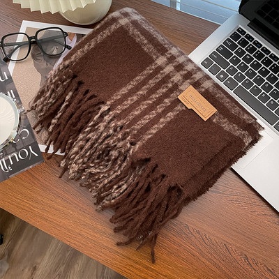 Γυναικείο καρό κασκόλ  με κρόσσια