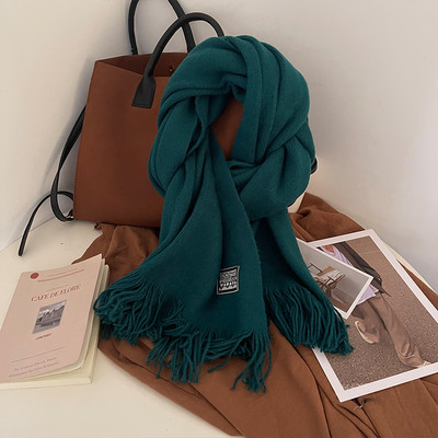 Γυναικείο χειμωνιάτικο κασκόλ με μήκος 190 cm