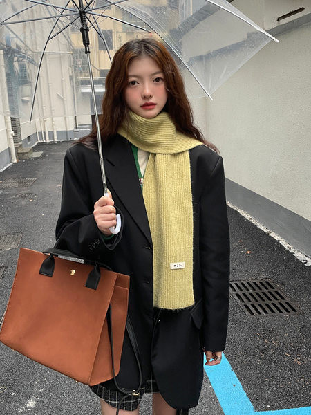 Eșarfă de iarnă de damă, de culoare uni, cu logo