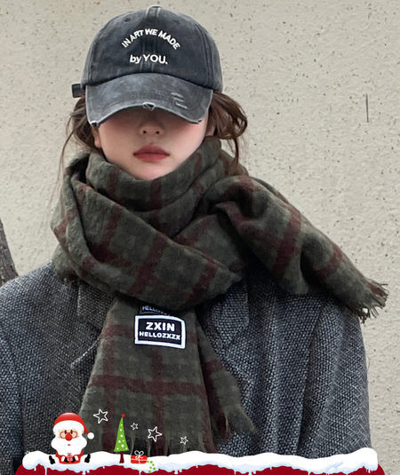 Uue mudeli logoga naiste ruuduline sall