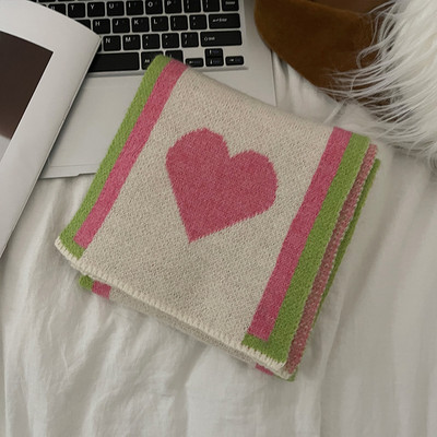 Γυναικείο πλεκτό κασκόλ με μήκος 160 cm