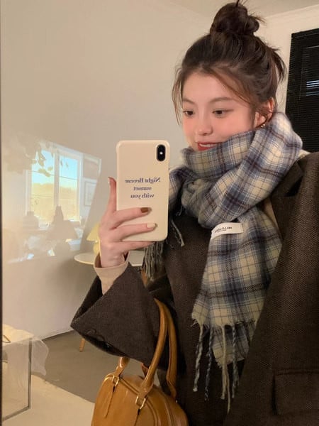 Trendi kockás női sál