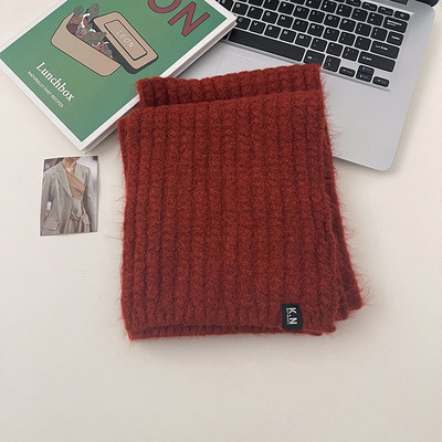 Γυναικείο χειμωνιάτικο πλεκτό κασκόλ