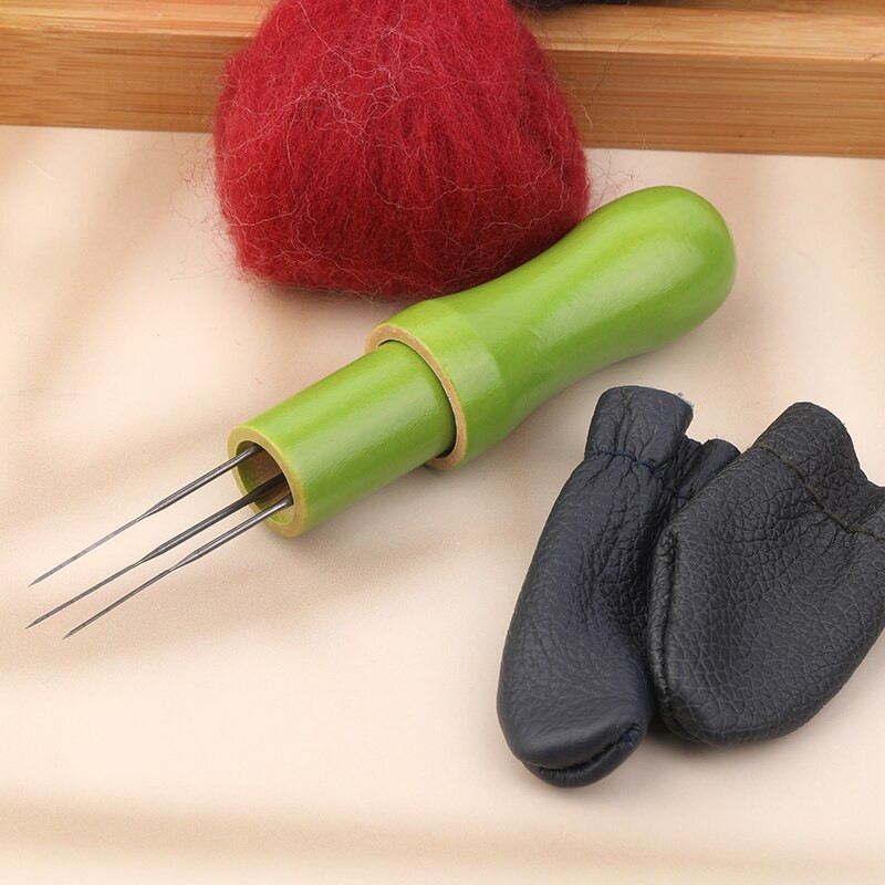 MIUSIE vilnos vėlimo adatų pradžios įrankiai su putplasčiu ir medžio masyvo vėlimo įrankiu, skirtu vilnos vėlimo amatų darbams