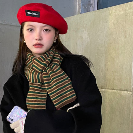 Naiste talvesall - triibuline muster