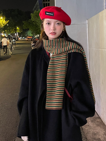 Naiste talvesall - triibuline muster